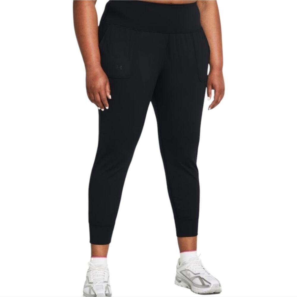 Under Armour Women's Black Motion Jogger Pants Plus Size 3X New‎